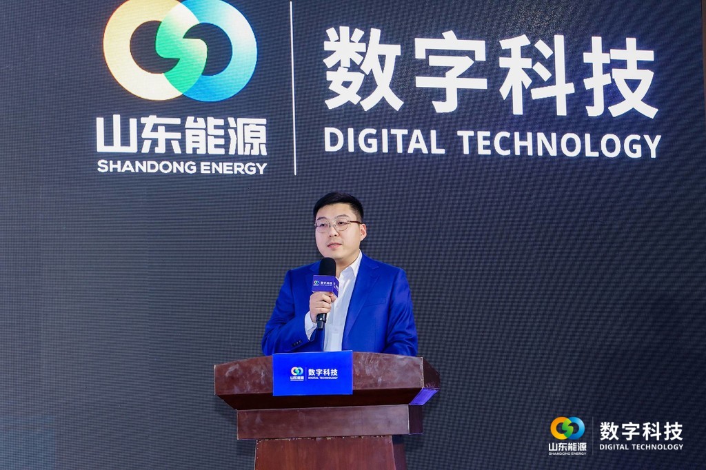 ZHAO0055.jpg